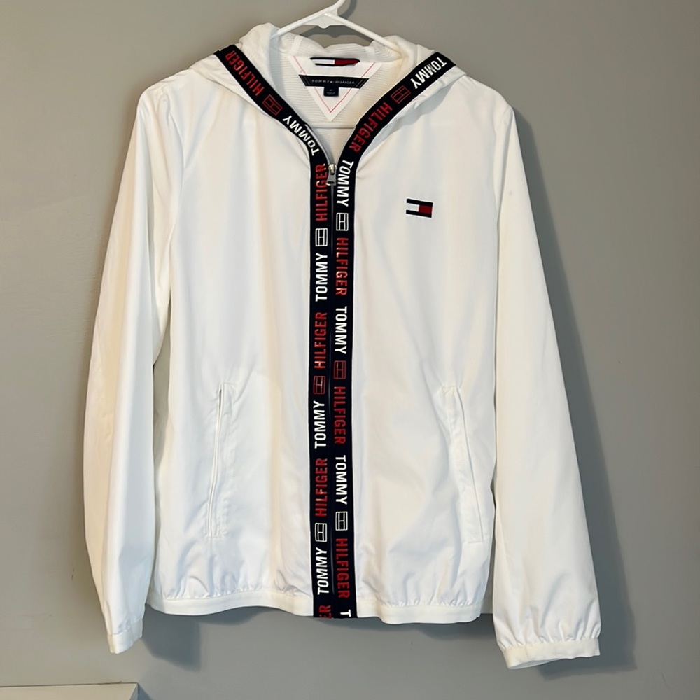 Tommy Hilfiger zip up wind breaker